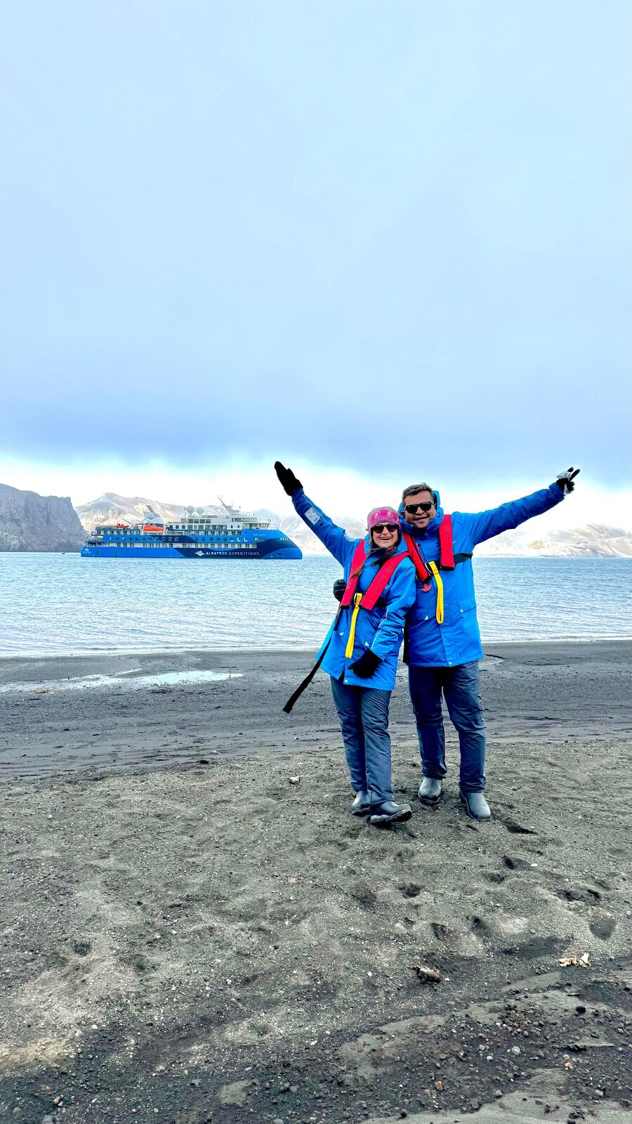 Rinnku & Ritesh in Antarctica