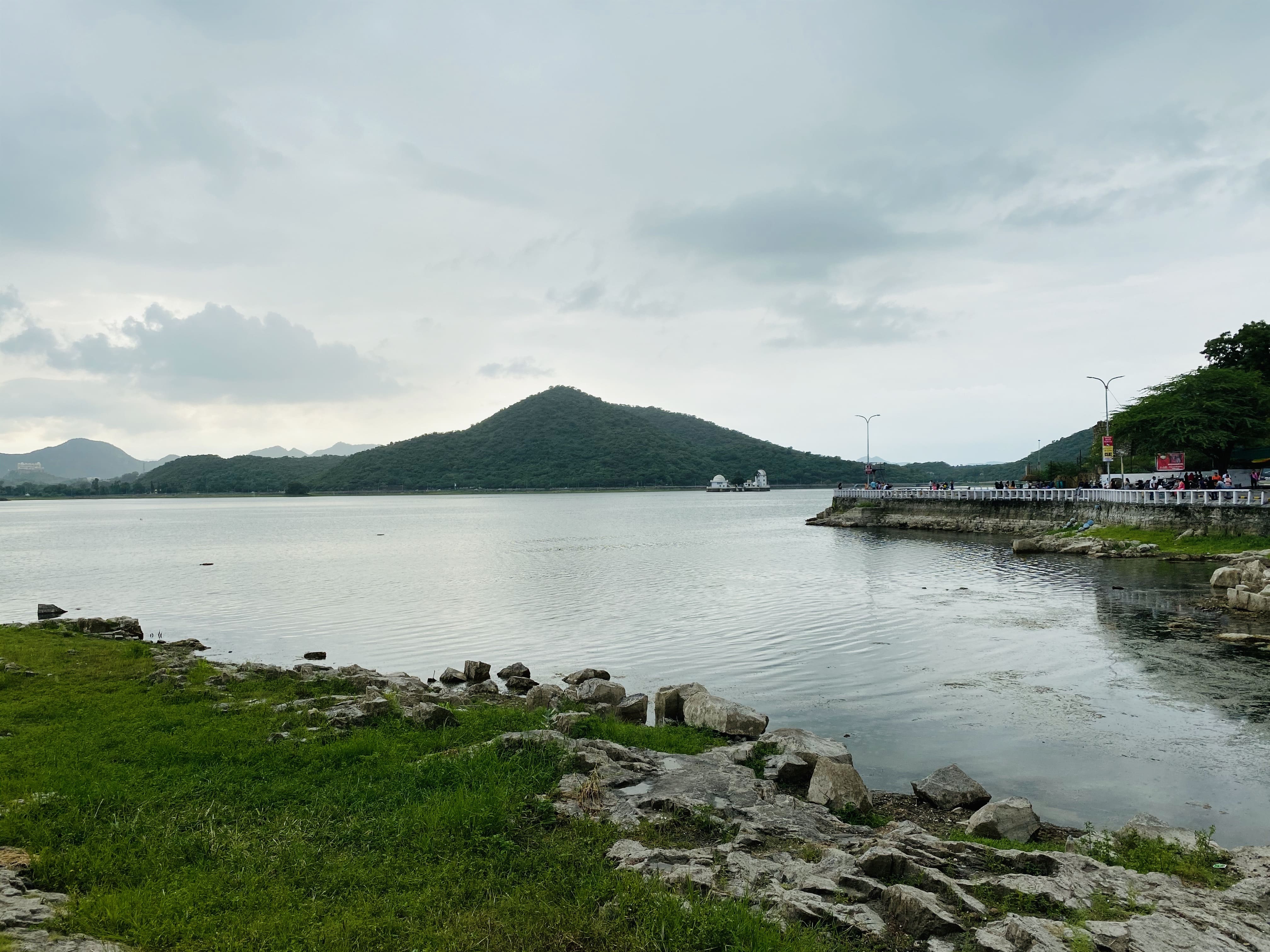 Lake Fatehsagar 